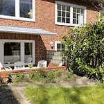 Leuchtturm, Olhoernweg 10 펜션